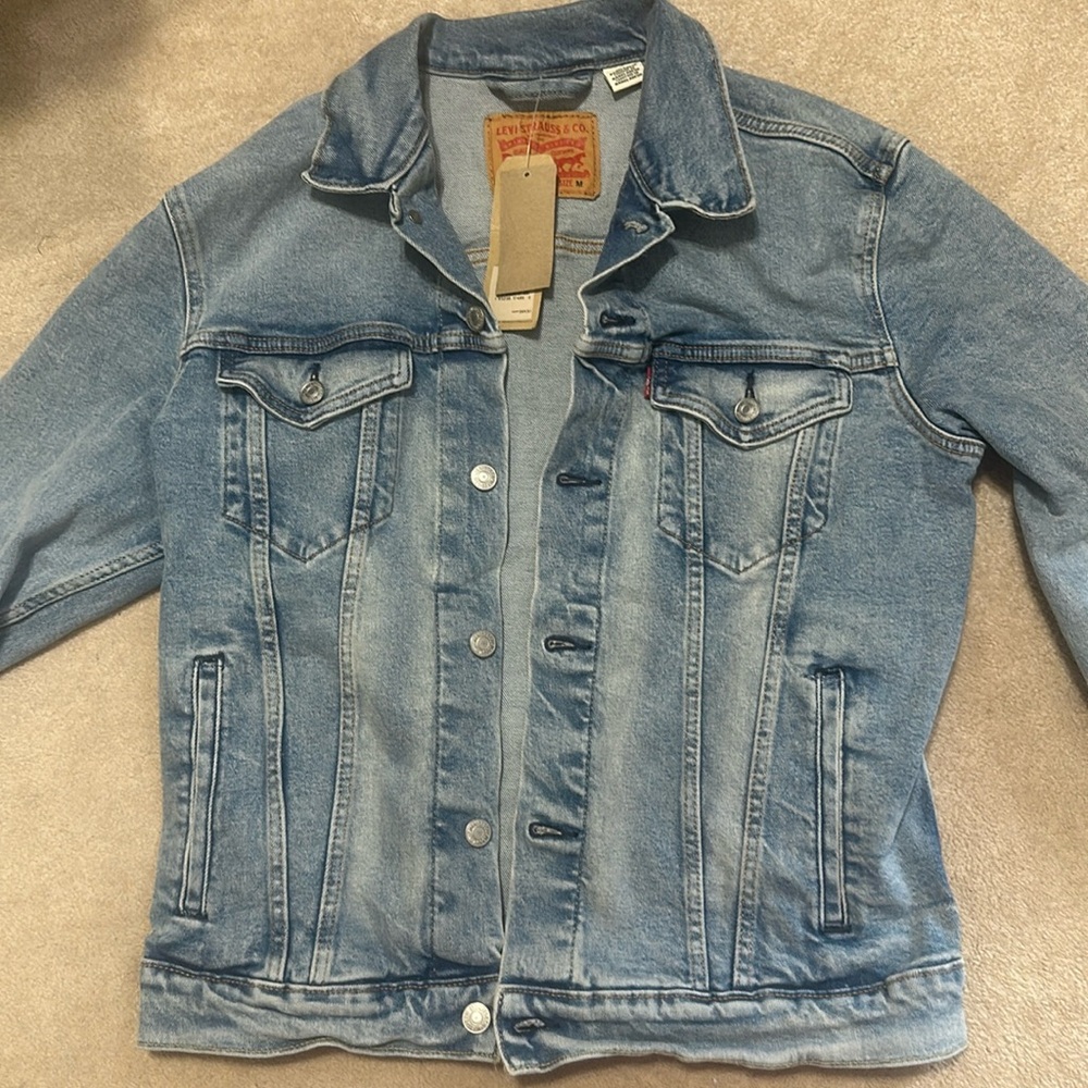 Brand new still with tags Levi’s Jean jacket size medium